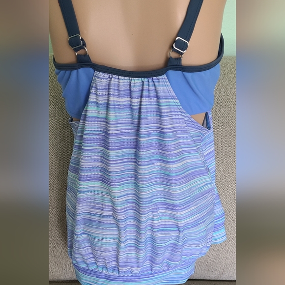 SOLD - Picture 4 of 5